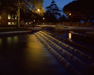 shapiro fountain at night